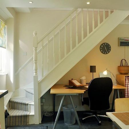 Immaculate Quiet Coach House In Garden Birmingham 빌라 외부 사진
