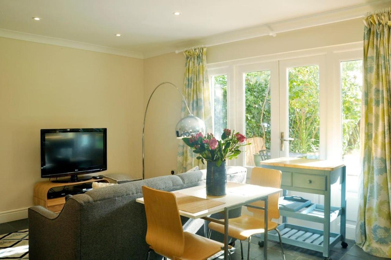 Immaculate Quiet Coach House In Garden Birmingham 빌라 외부 사진